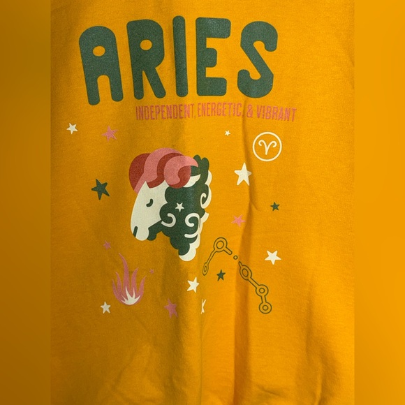 Gildan Yellow Aries Sweatshirt - Picture 2 of 6